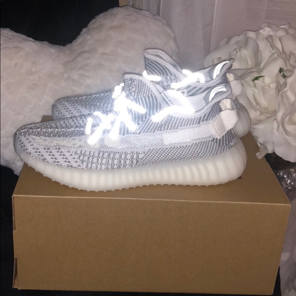 Yeezy boost 350 static non reflective ❌SOLD OUT❌ - Picture 2 of 8